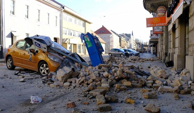 Sisak: posljedice razornog potresa 29. prosinca 220.