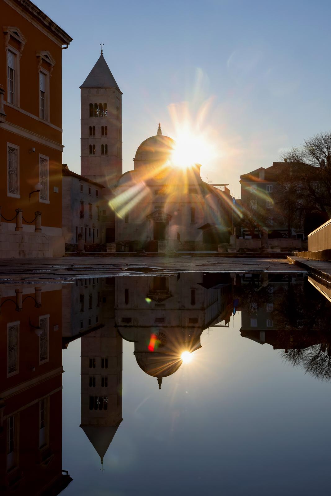 Izlazak sunca nad Benediktinskim samostanom sv. Marije