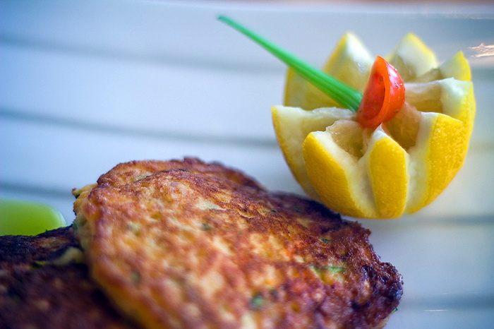 Restoran Bruschetta: Dani dimljenih i mariniranih Cromarisovih proizvoda (3) Restoran Bruschetta: Dani dimljenih i mariniranih Cromarisovih proizvoda (3)