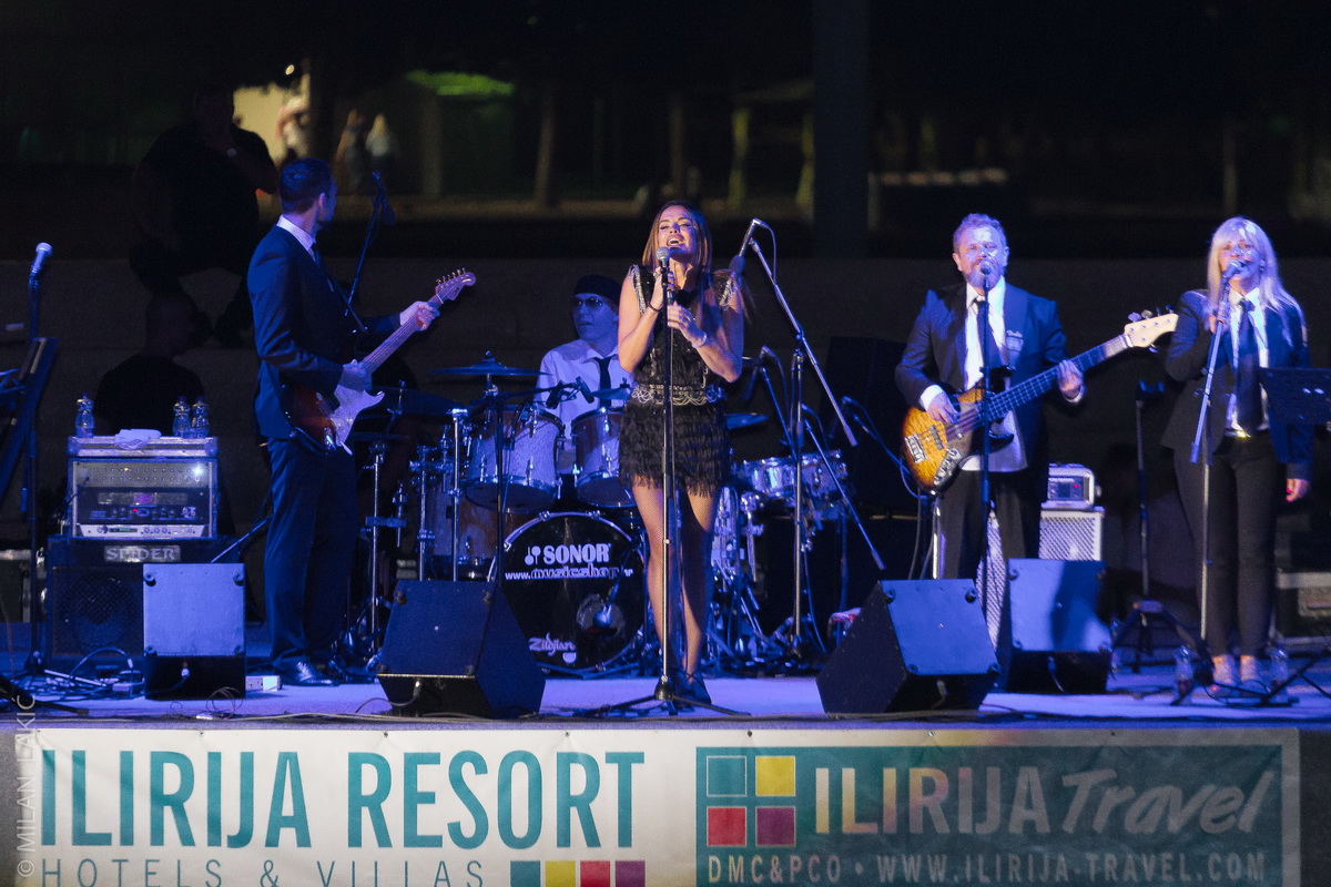 Severina oduševila nastupom na bazenu Ilirije u Biogradu