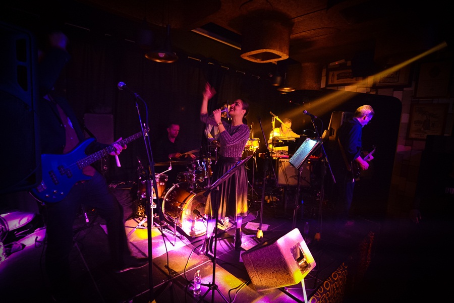 Elena Stela & Songbusters  rasplesali Zadrane ; foto Iva Perinčić