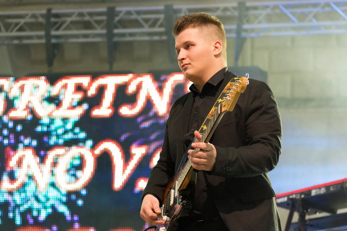 Doček 2017: Najluđa noć na zadarskom Poluotoku privukla više tisuća Zadrana i gostiju Doček 2017: Najluđa noć na zadarskom Poluotoku privukla više tisuća Zadrana i gostiju