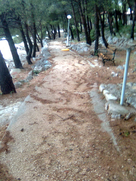 Pijavica s gradom poharala Dolaske Drage, Foto: Maria Dell’Orco Pijavica s gradom poharala Dolaske Drage, Foto: Maria Dell’Orco