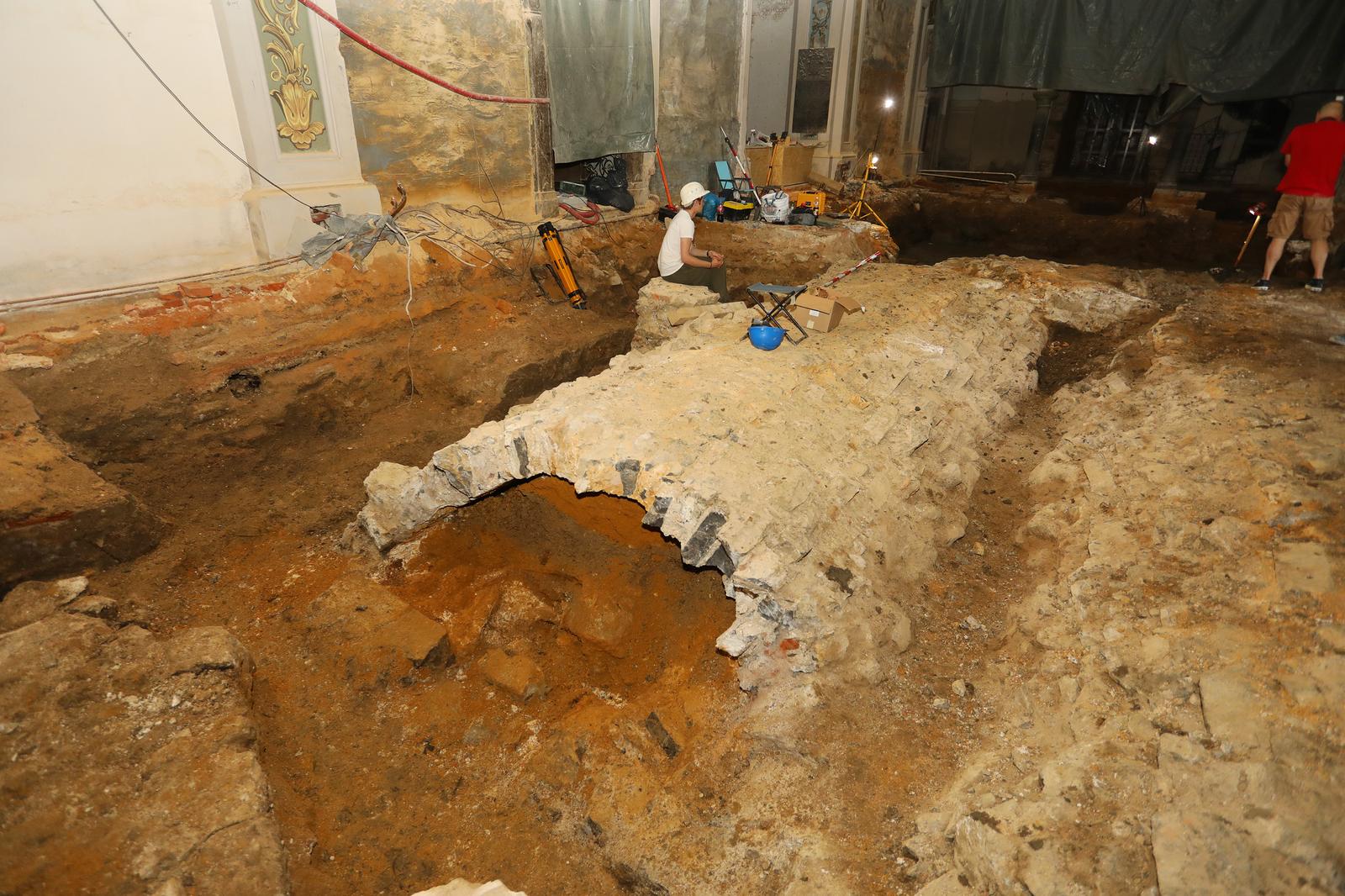 Pogledajte ovo vrijedno arheološko nalazište u Crkvi Presvetog Trojstva