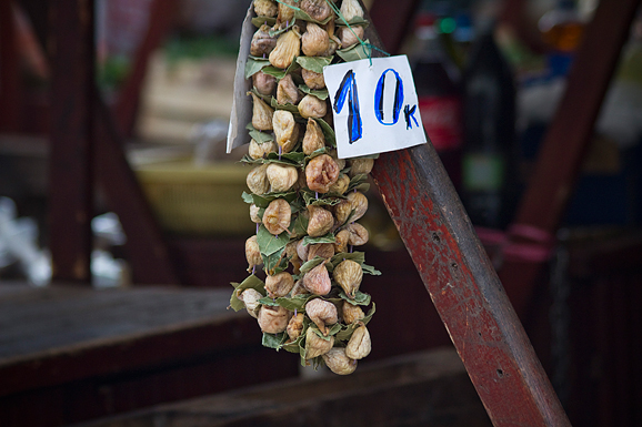 Đir po pijaci, 17. travnja 2012. (foto:Saša Čuka)