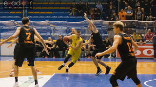 HT Premijer liga, 3. kolo: KK Jazine Arbanasi – GKK Šibenik 36-72 HT Premijer liga, 3. kolo: KK Jazine Arbanasi – GKK Šibenik 36-72