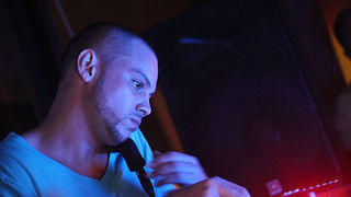 Brandon Morales u Maraschino baru (foto:Saša Čuka) Brandon Morales u Maraschino baru (foto:Saša Čuka)