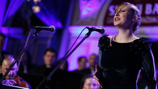 Varazdin, 030212.
U varazdinskom HNK odrzava se 19. Sjajni bal grada Varazdina, koji ugoscuje mnoge poznate uzvanike, od uglednih diplomata, glumaca, gospodarstvenika i politicara.
Pregrst baroknih specijaliteta za ovogodisnji bal spremili su zlatni kuhar Varazdin, 030212.
U varazdinskom HNK odrzava se 19. Sjajni bal grada Varazdina, koji ugoscuje mnoge poznate uzvanike, od uglednih diplomata, glumaca, gospodarstvenika i politicara.
Pregrst baroknih specijaliteta za ovogodisnji bal spremili su zlatni kuhar