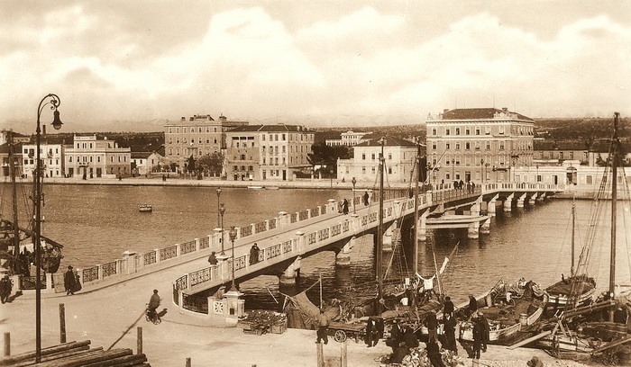 Most srušen 1943. godine čiji su djelovi danas izornili ronioci RK Sv. Roko