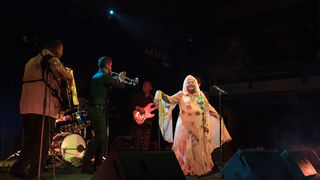 Esma Redžepova, prateći bend Folk Masters i gost Ibus Ibraimovski @ Arsenal Zadar Esma Redžepova, prateći bend Folk Masters i gost Ibus Ibraimovski @ Arsenal Zadar