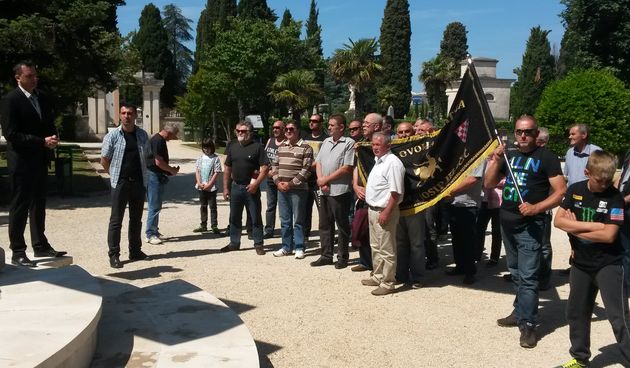 HSP AS obilježio spomen na hrvatske viteze Nenada Mataka Mehu i Duška Zorića