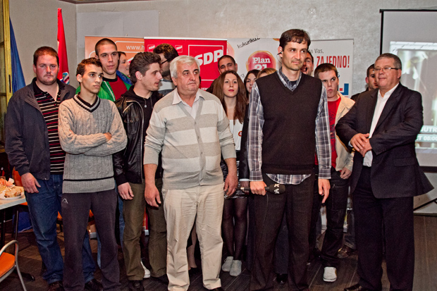 U izbornim stožerima Kukuriku koalicije i HDZ-a, Foto: Leo Banić U izbornim stožerima Kukuriku koalicije i HDZ-a, Foto: Leo Banić