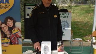 Auto klub Zadar prezentirao simulator prevrtanja i sudara, Foto: Dino Stanin/PIXSELL Auto klub Zadar prezentirao simulator prevrtanja i sudara, Foto: Dino Stanin/PIXSELL