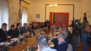 Zadarski župan Božidara Longin održao sastanak s gradonačelnicima i načelnicima Zadarski župan Božidara Longin održao sastanak s gradonačelnicima i načelnicima