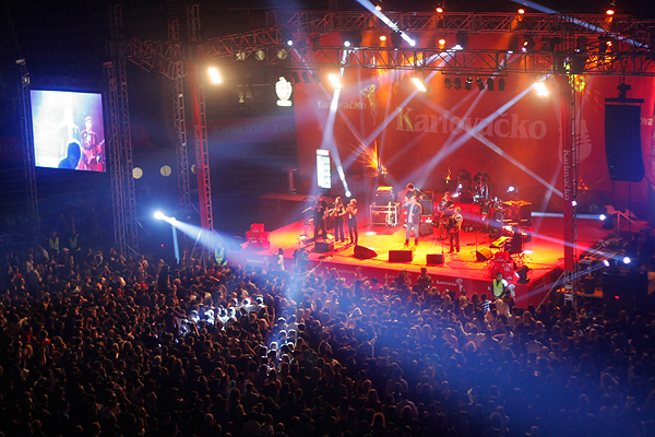 Halid Bešlić i Crvena Jabuka u Zadru (foto:Saša Čuka