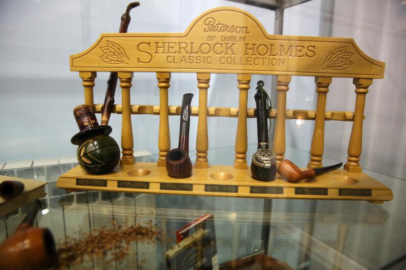 13.01.2014., Zadar – U Gradskoj knjiznici odrzava se tjedan Sherlocka Holmesa osmisljen u suradnji s britanskom udrugom Undershaw Presentation Trust. Photo: Filip Brala/PIXSELL 13.01.2014., Zadar – U Gradskoj knjiznici odrzava se tjedan Sherlocka Holmesa osmisljen u suradnji s britanskom udrugom Undershaw Presentation Trust. Photo: Filip Brala/PIXSELL