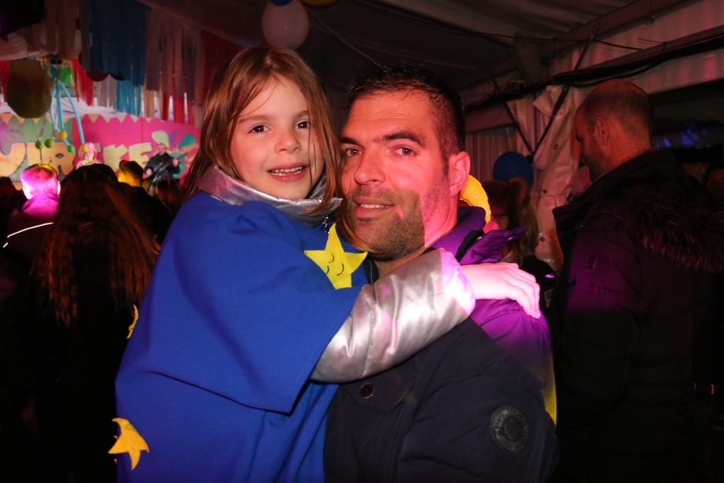 Virski Karneval veliko finale: nastupila Maja Šuput Virski Karneval veliko finale: nastupila Maja Šuput