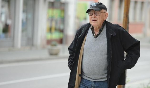 25.09.2014., Knin – U sklopu Edukacijskih jutara i Festivala tolerancije u Kninu je gostovao dvostruki oscarovac Branko Lustig. Poznati oscarovac je uz projekciju filma odrzao i predavanje kninskim srednjoskolcima. Photo: Hrvoje Jelavic/PIXSELL