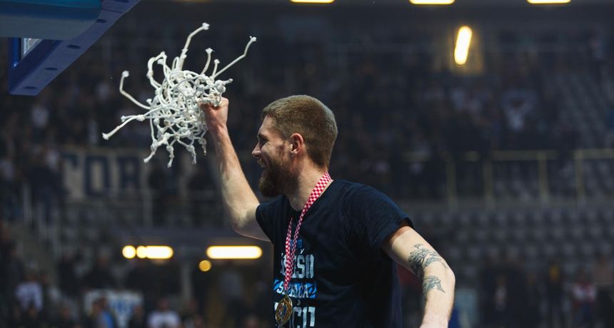 Dominik Mavra Dominik Mavra