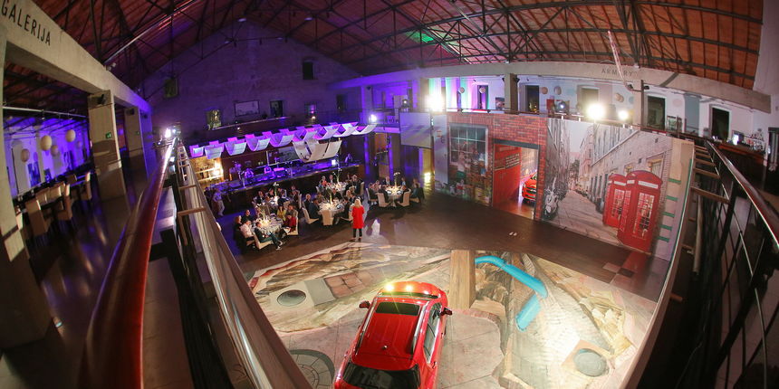 Premijera Chevrolet Trax 3D umjetničke kreacija u Arsenalu Premijera Chevrolet Trax 3D umjetničke kreacija u Arsenalu