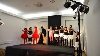 Dragon teatar premijerom predstave “Kraljevo” proslavio svoj peti rođendan Dragon teatar premijerom predstave “Kraljevo” proslavio svoj peti rođendan