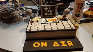 Božićni domijenak i premijera novog studija Novog radija