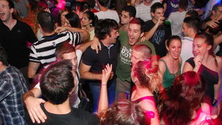 Image 805747 (auto) Image 805747 (auto)