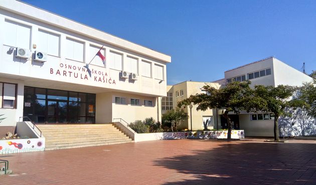 OŠ Bartul Kašić