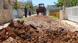 Vir: Radovi na postavljanju javne rasvjete i asfaltiranju prometnica Vir: Radovi na postavljanju javne rasvjete i asfaltiranju prometnica