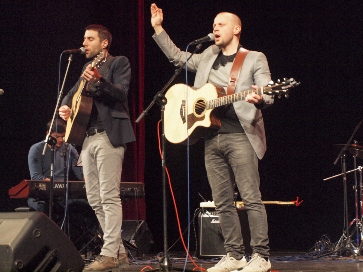 Humanitarni koncert duhovne glazbe “Anđeli za Anđelu” u HNK Zadar Humanitarni koncert duhovne glazbe “Anđeli za Anđelu” u HNK Zadar