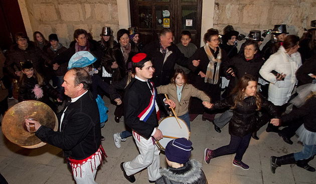 Paški karneval 2012, Foto: Leo Banić