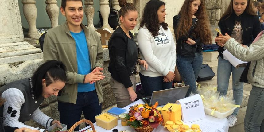 Budući nutricionisti obilježili Svjetski dan dijabetesa Budući nutricionisti obilježili Svjetski dan dijabetesa