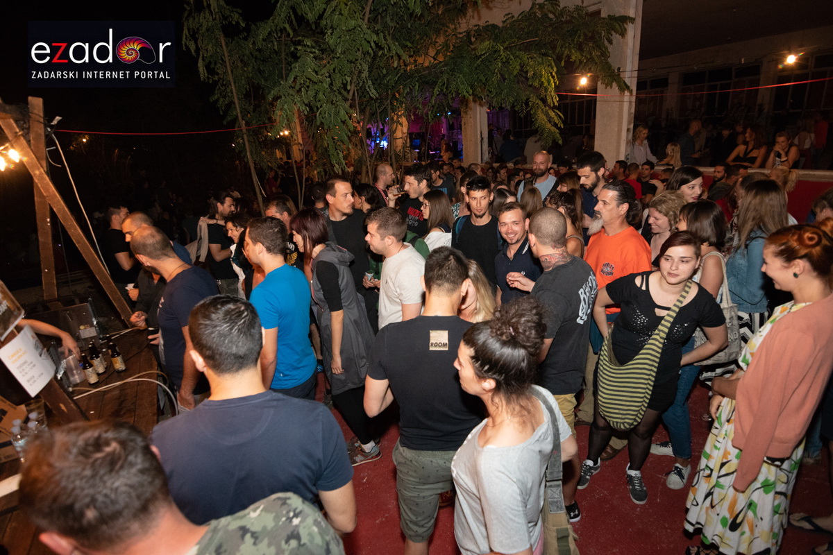 KvartArt 2018.: Art buvljak & koncert Nipplepeoplea