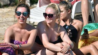 Drugi dan Love International Festivala u Tisnom. Photo. Hrvoje Jelavić/PIXSELL Drugi dan Love International Festivala u Tisnom. Photo. Hrvoje Jelavić/PIXSELL