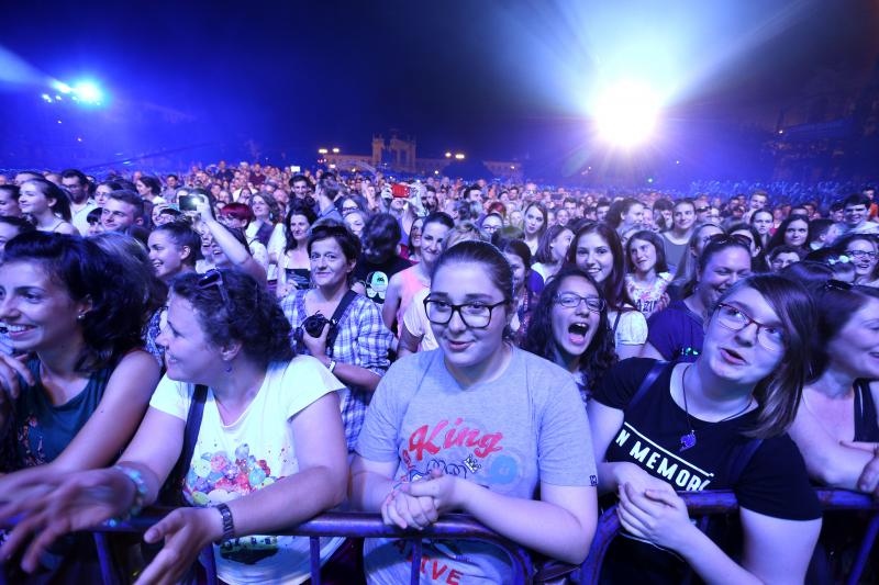 Zagreb Classic: Rođendanski koncert 2Cellos, Zucchera i Olivera na Tomislavcu. Photo: Anto Magzan/PIXSELL Zagreb Classic: Rođendanski koncert 2Cellos, Zucchera i Olivera na Tomislavcu. Photo: Anto Magzan/PIXSELL