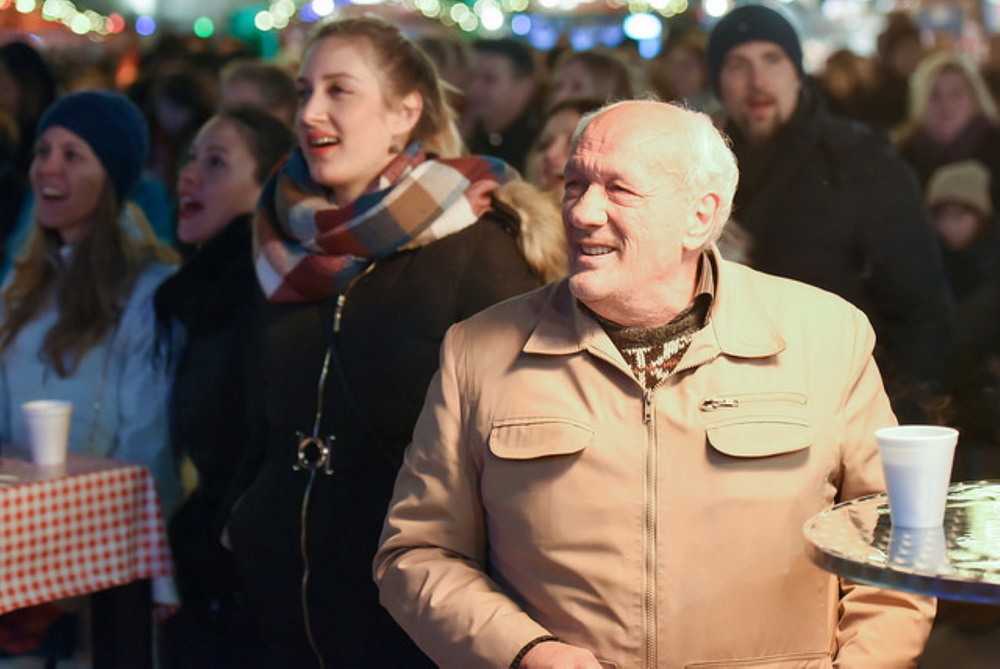 Advent u Zadru: Đani Stipaničev @ Trg Petra Zoranića