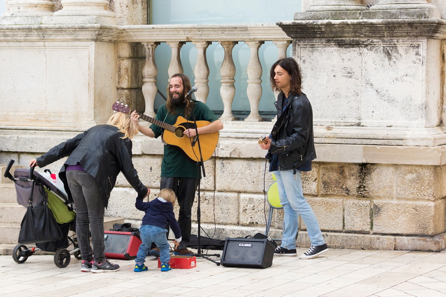 Đir po gradu 22. studenog 2016. Foto: Bojan Bogdanić Đir po gradu 22. studenog 2016. Foto: Bojan Bogdanić