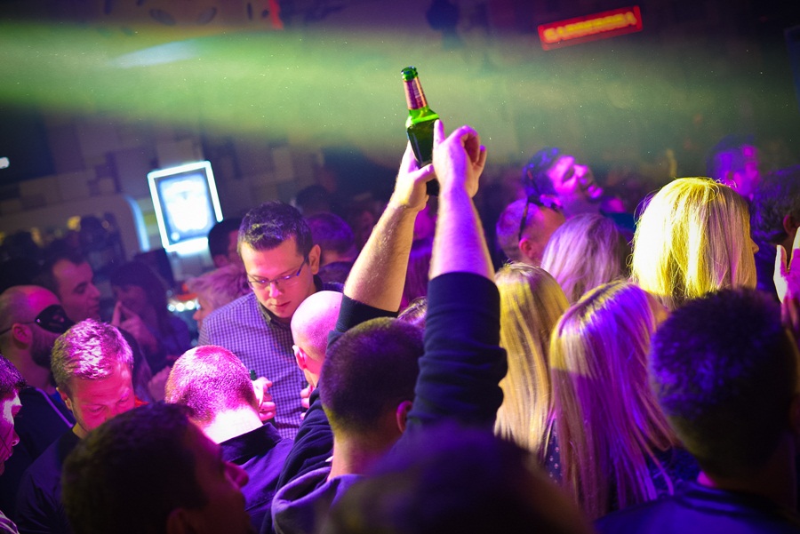 Jura Stublić & Film u Maraschino baru ; foto Iva Perinčić Jura Stublić & Film u Maraschino baru ; foto Iva Perinčić