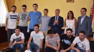 Prijem za nagrađivane učenike osnovnih i srednjh škola