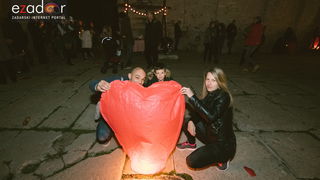 Humanitarni svjetlosni spektakl “Zaželi ljubav 2018.” @ Forum