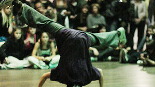 Image 1038889 (auto)