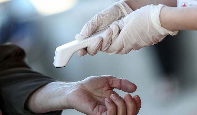 Koronavirus ilustracija, maska, maske, test, testiranje, testiranja, covid