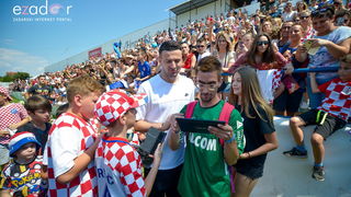 Zadarska vatrena četvorka na Stanovima se družila s mladim zadarskim nogometašima Zadarska vatrena četvorka na Stanovima se družila s mladim zadarskim nogometašima