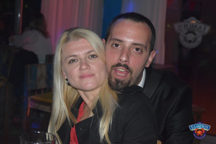 Songbusters i Elena Stella @ Famous Beach Bar & Grill Songbusters i Elena Stella @ Famous Beach Bar & Grill