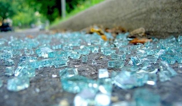 Razbijeno staklo
