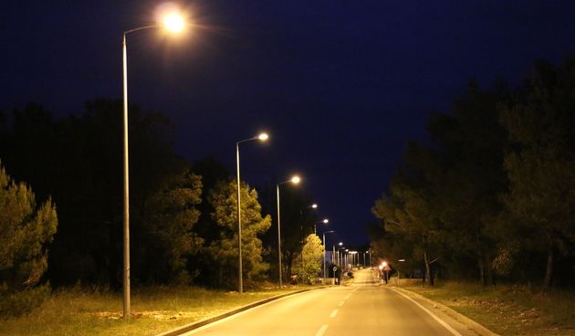 Rekonstrukcija ceste D-306 na Viru: Zasvijetlilo od Virskog mosta do centra!