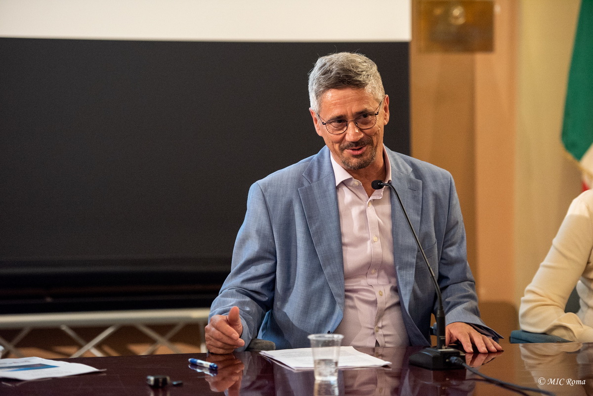 Znanstveni skup Dva glasa, jedna priča u Rimu Znanstveni skup Dva glasa, jedna priča u Rimu