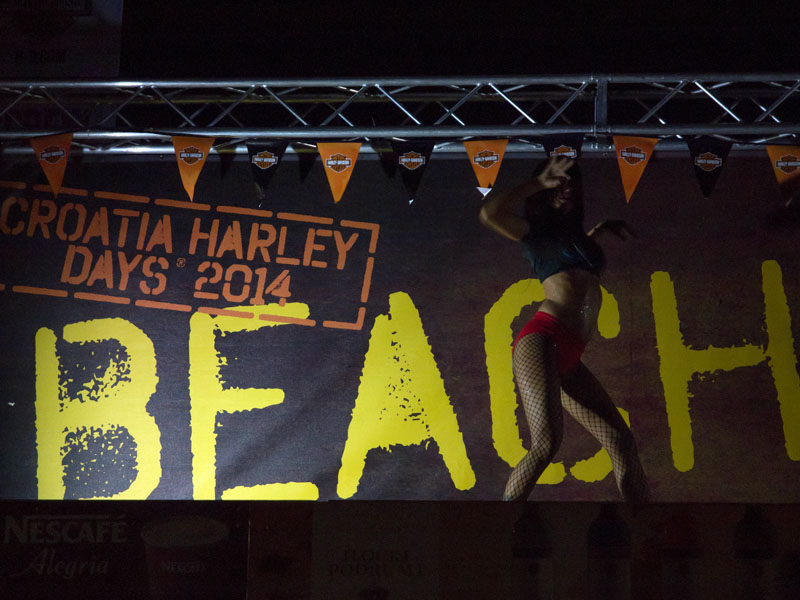 OLYMPUS DIGITAL CAMERA OLYMPUS DIGITAL CAMERA