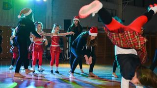 Plesna Božićna čarolija na otoku Pagu