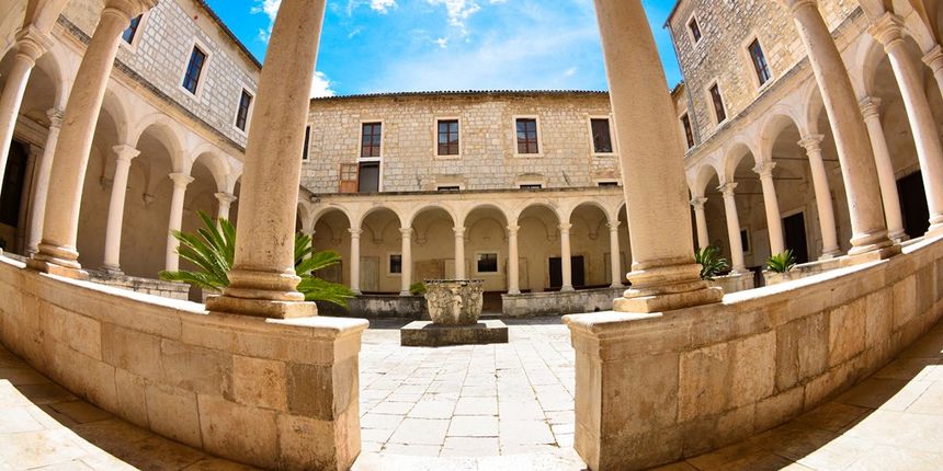 Subotnji đir po gradu, 17. svibnja 2014., klaustar sv. Frane Subotnji đir po gradu, 17. svibnja 2014., klaustar sv. Frane